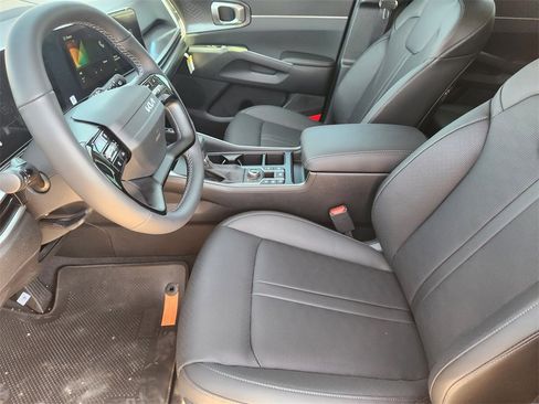 New 2026 Kia Sorento S image 9