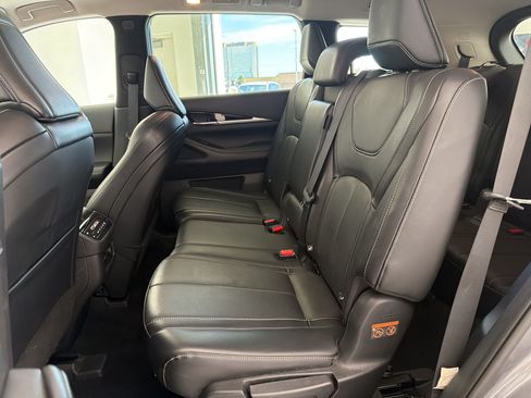 Used 2023 INFINITI QX60 Pure AWD/4WD image 22