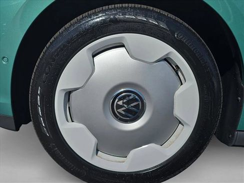 New 2025 Volkswagen ID. Buzz 1st Edition image 10