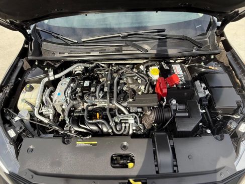 Used 2023 Nissan Sentra SV w/ All-Weather Package image 4