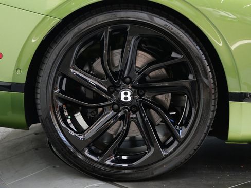 Used 2025 Bentley Continental GT Speed AWD/4WD image 39