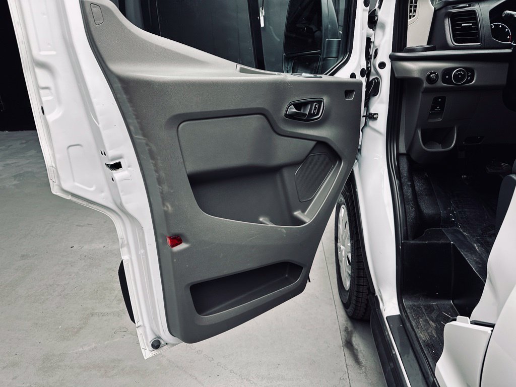 Used 2023 Ford Transit 150 Low Roof RWD image 22