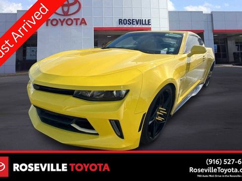Used 2017 Chevrolet Camaro LT image 1