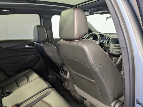 Used 2023 Chevrolet Equinox RS w/ RS Leather Package image 26