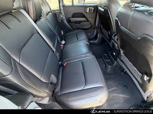 Used 2024 Jeep Wrangler Sahara w/ Technology Group image 13