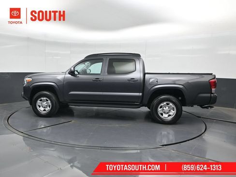 Used 2023 Toyota Tacoma SR AWD/4WD image 7