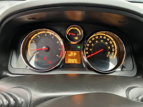Used 2009 Saturn Vue XR w/ Chrome Package FWD image 24