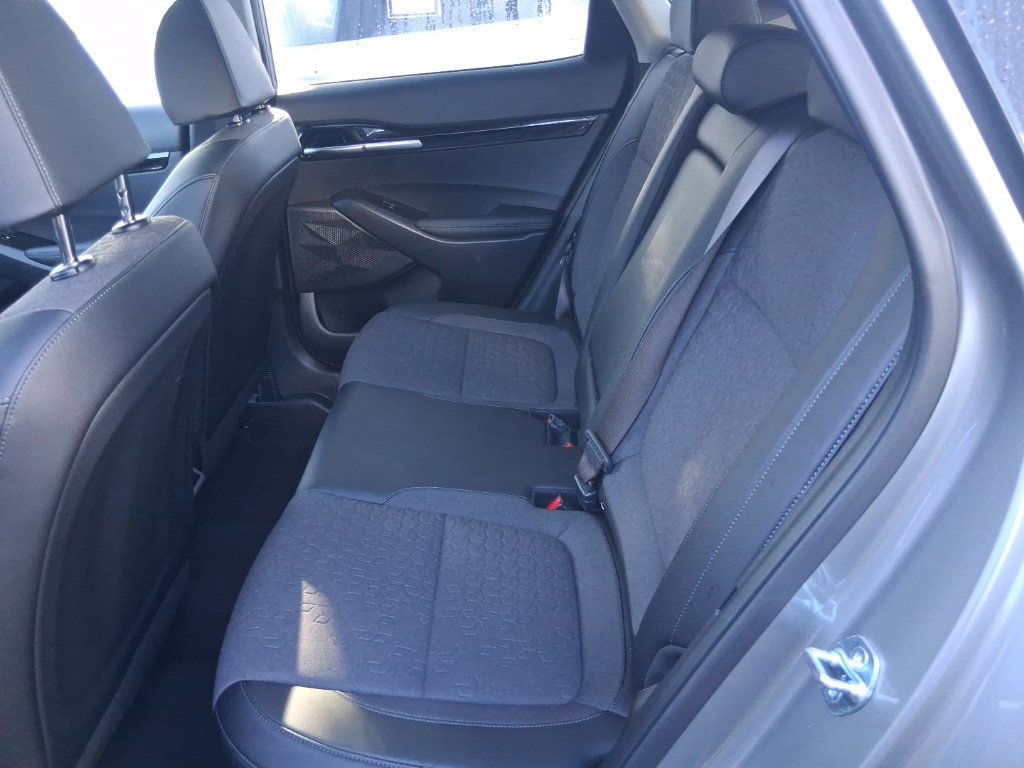 Certified 2025 Kia Seltos S AWD/4WD image 17