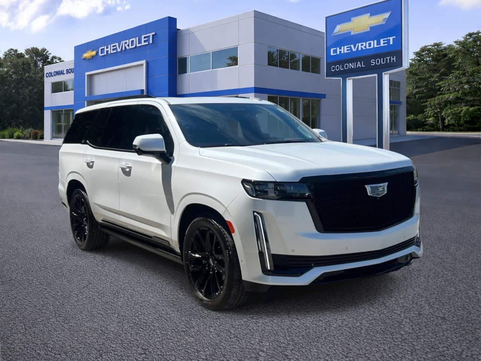 Certified 2024 Cadillac Escalade Sport Platinum w/ LPO, ONYX Package AWD/4WD image 8