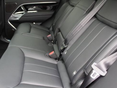 New 2025 Land Rover Range Rover Autobiography image 4