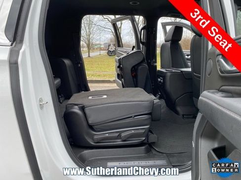 Used 2024 GMC Yukon XL Denali AWD/4WD image 44