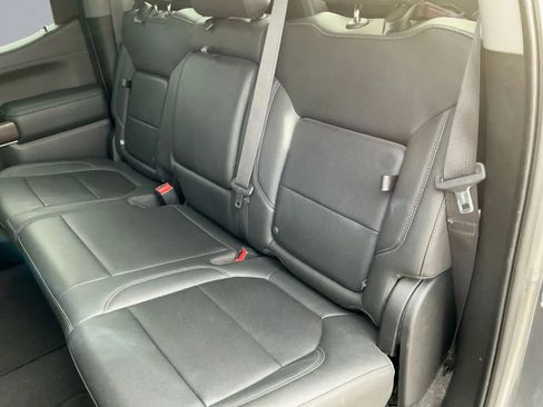 Used 2019 GMC Sierra 1500 SLT image 15