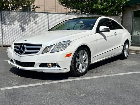Used 2011 Mercedes-Benz E 350 Coupe image 3