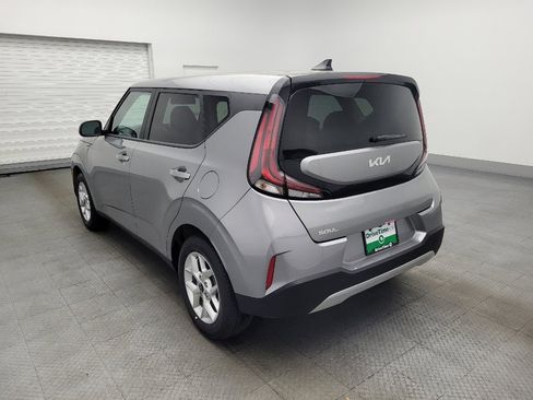 Used 2025 Kia Soul LX w/ LX Technology Package image 5
