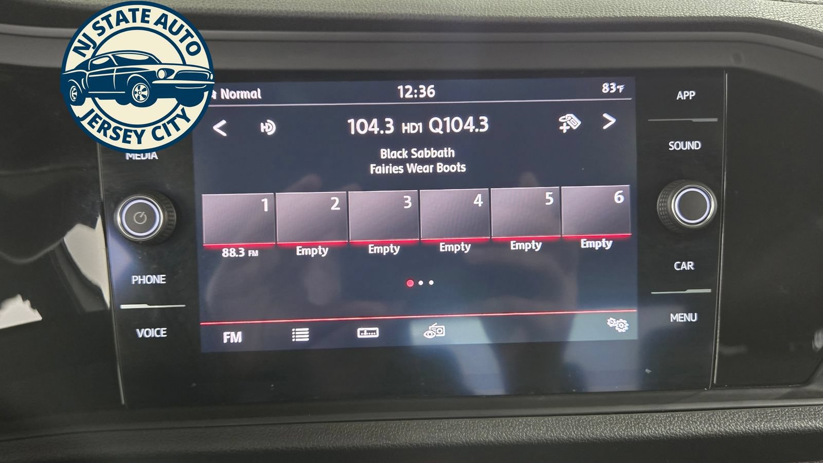 Used 2019 Volkswagen Jetta GLI Autobahn FWD image 16