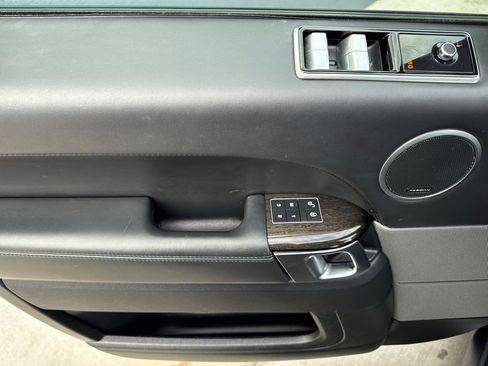 Used 2020 Land Rover Range Rover Sport HSE Dynamic image 21