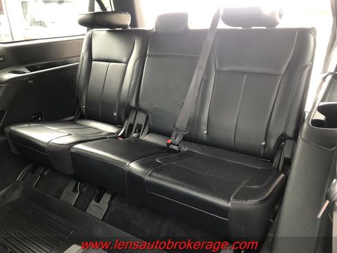 Used 2020 Ford Expedition Max XLT w/ Equipment Group 202A image 17