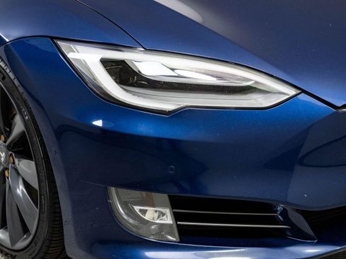 Used 2017 Tesla Model S 100D AWD/4WD image 33