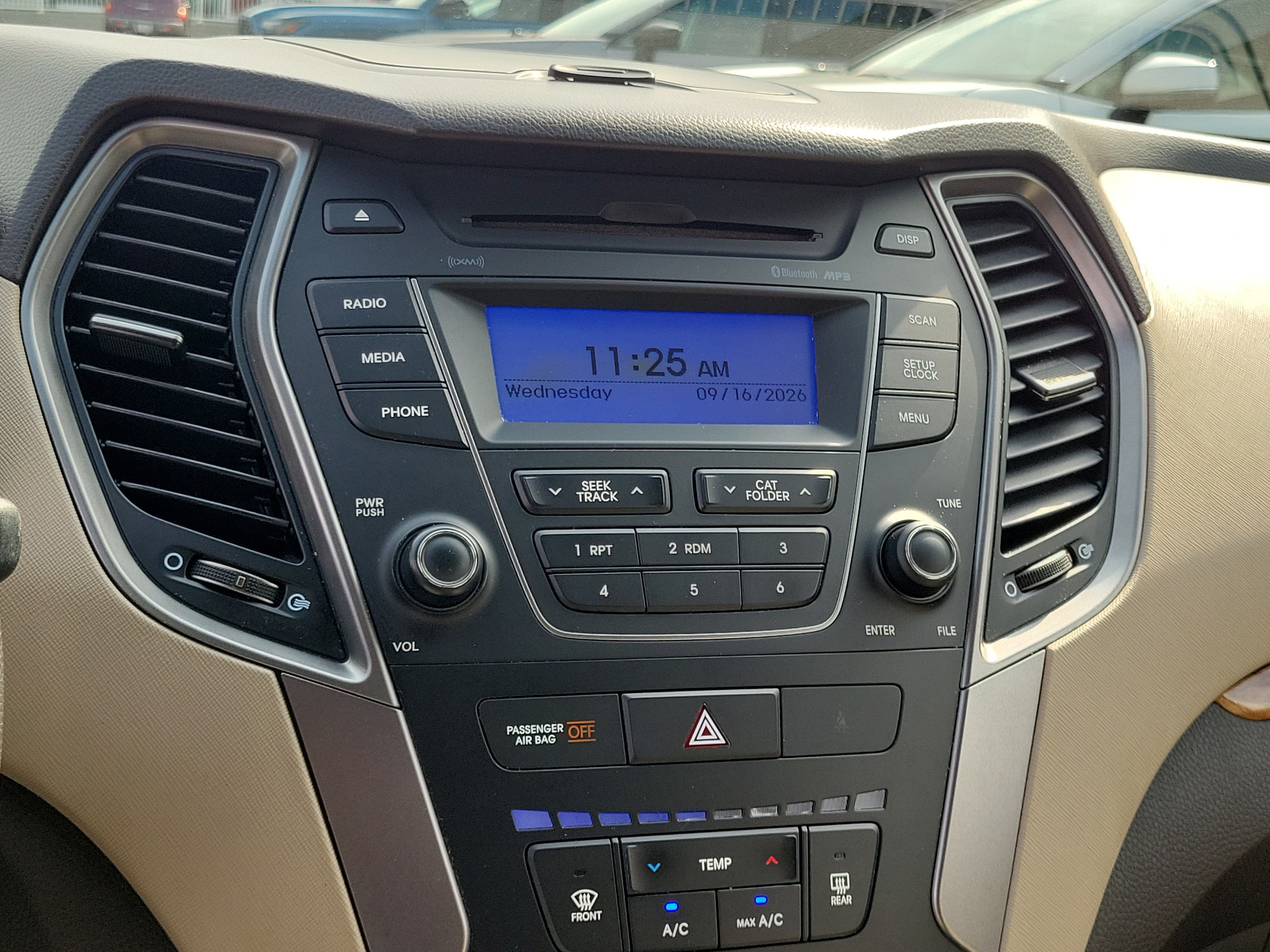 Used 2015 Hyundai Santa Fe Sport FWD image 26