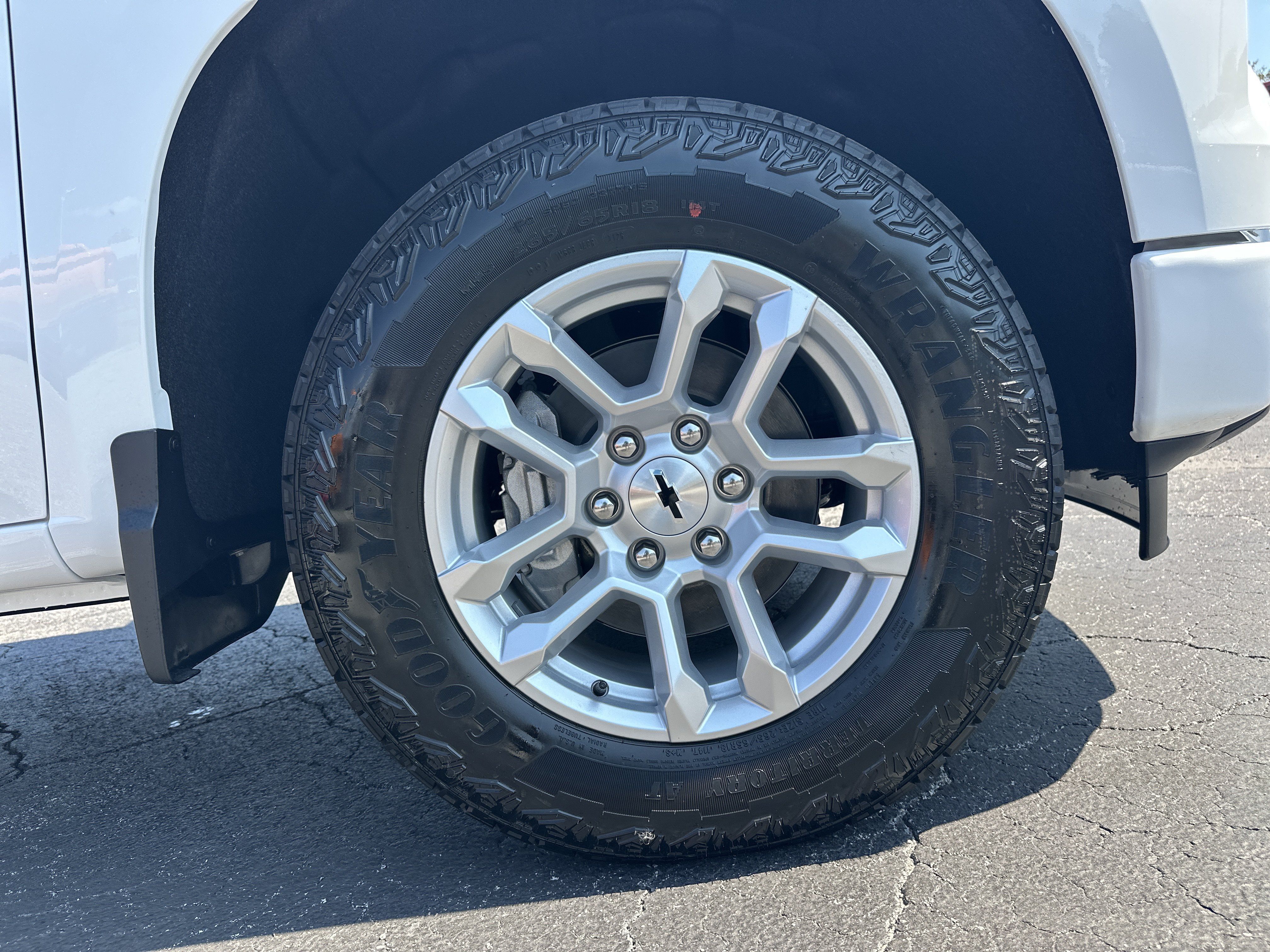 New 2026 Chevrolet Silverado 1500 RST AWD/4WD image 14