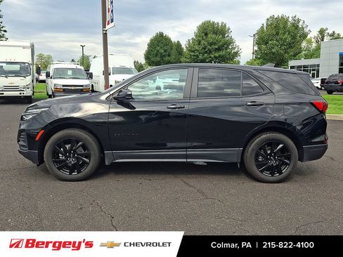 Certified 2024 Chevrolet Equinox LS w/ LS Convenience Package AWD/4WD image 9