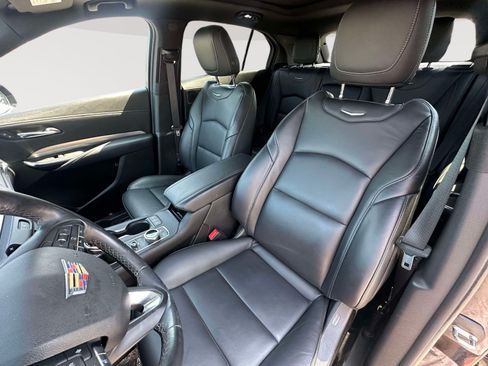 Used 2023 Cadillac XT4 Premium Luxury w/ Technology Package AWD/4WD image 23
