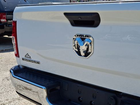 Used 2024 RAM 3500 Big Horn AWD/4WD image 18