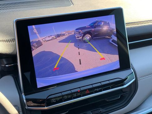 New 2026 Jeep Compass Limited image 20