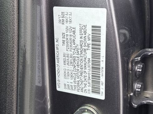 Used 2018 Acura RDX w/ Technology Package AWD/4WD image 28