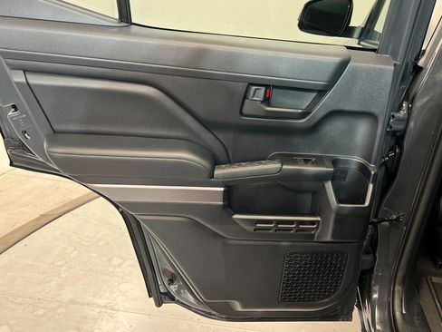 Used 2026 Toyota 4Runner SR5 AWD/4WD image 19