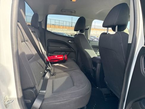 Used 2020 Chevrolet Colorado LT image 26