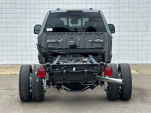 New 2026 Ford F550 4x4 Crew Cab Super Duty image 5