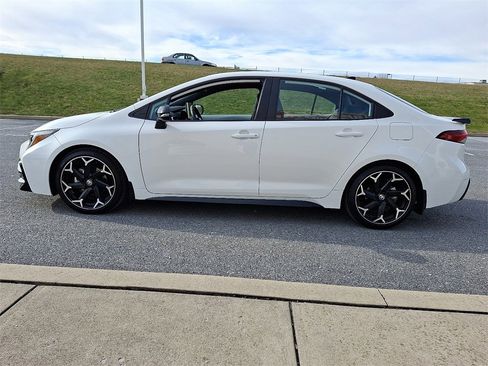 Certified 2025 Toyota Corolla FX image 6
