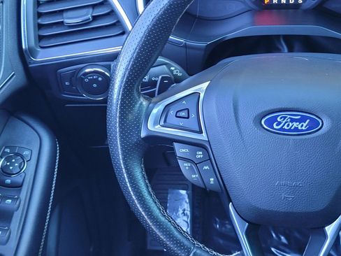 Used 2021 Ford Edge ST image 13