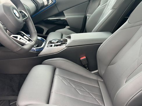 New 2026 BMW X3 xDrive30 w/ Premium Package image 10