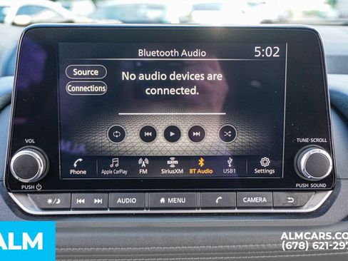 Used 2024 Nissan Rogue S FWD image 35