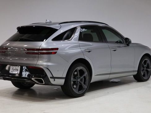 Used 2026 Genesis GV70 2.5T Sport Prestige AWD/4WD image 8