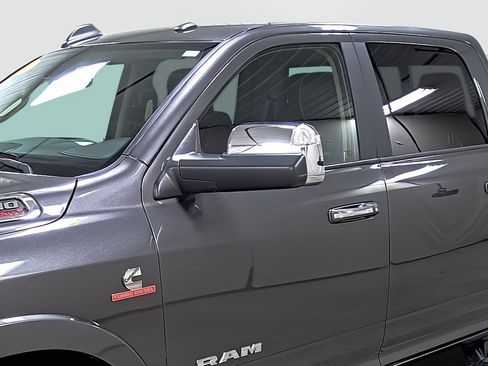 Used 2021 RAM 2500 Laramie image 8