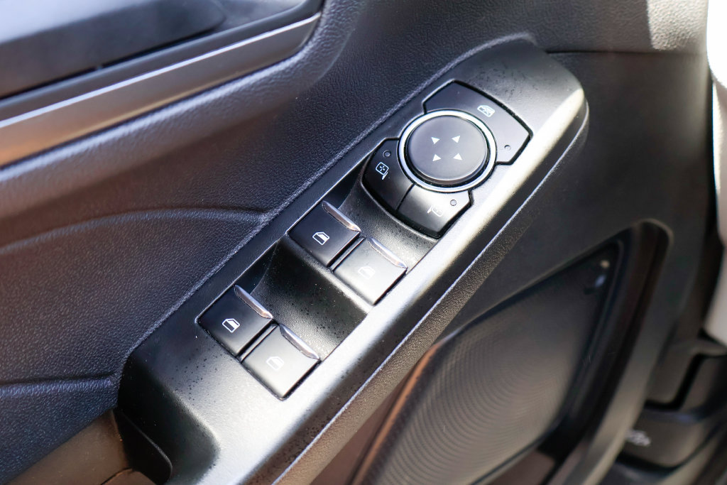 Used 2025 Ford Escape Active FWD image 16