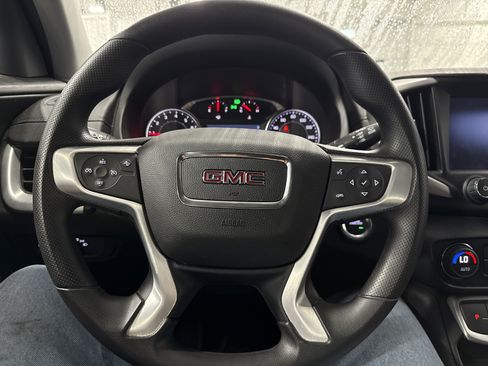 Used 2024 GMC Terrain SLE w/ Driver Convenience Package AWD/4WD image 10