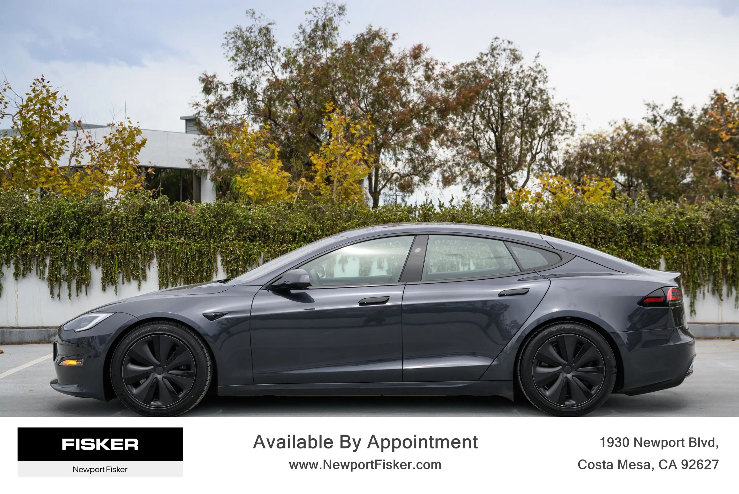 Used 2024 Tesla Model S AWD/4WD image 2
