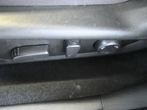 Certified 2024 Subaru Crosstrek 2.0i Premium AWD/4WD image 21