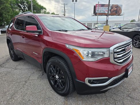 Used 2019 GMC Acadia SLT FWD image 3