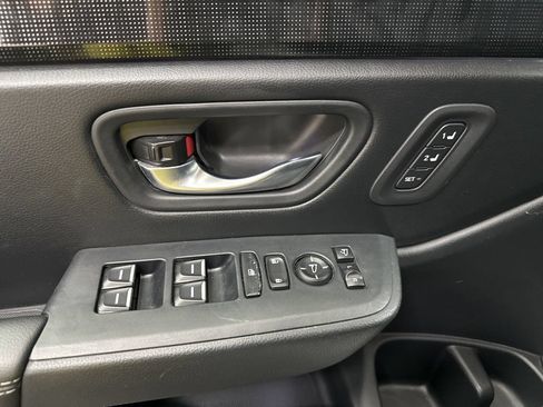 Used 2024 Honda Pilot Elite image 19