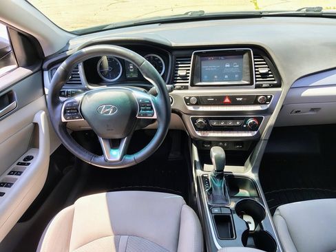 Used 2018 Hyundai Sonata SEL w/ Cargo Package FWD image 35