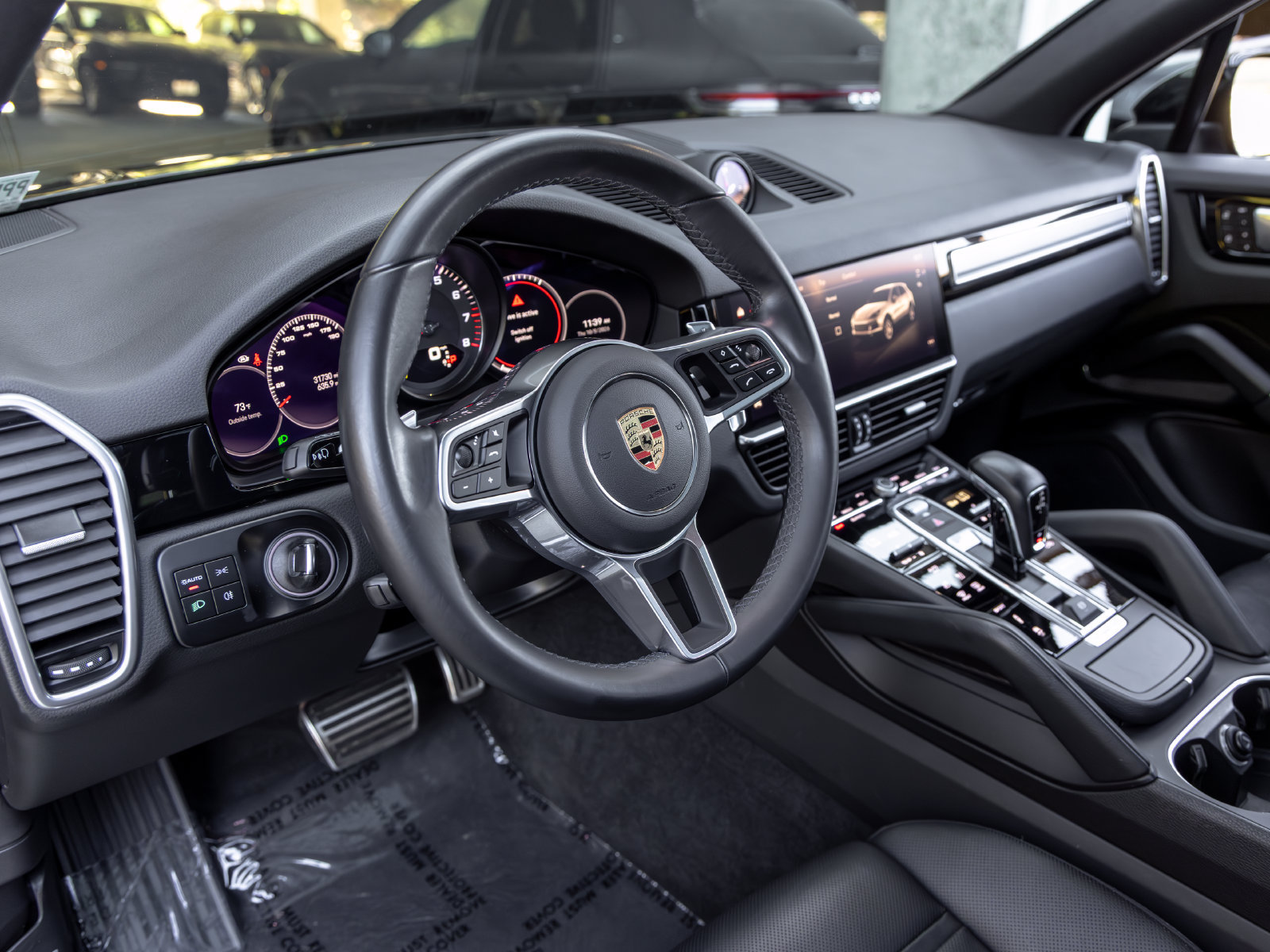 Used 2023 Porsche Cayenne S Platinum AWD/4WD image 4