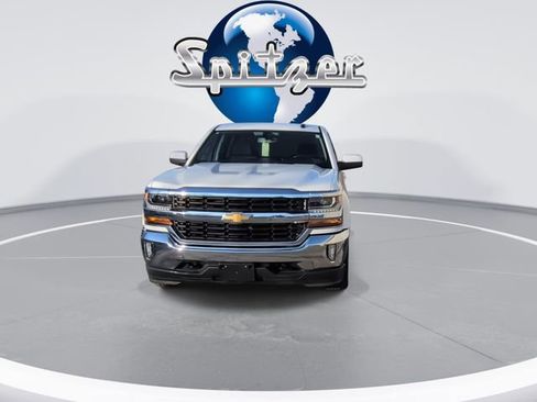 Used 2019 Chevrolet Silverado 1500 LT w/ All Star Edition image 3
