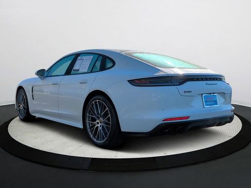 Used 2022 Porsche Panamera 4 Platinum Edition image 6