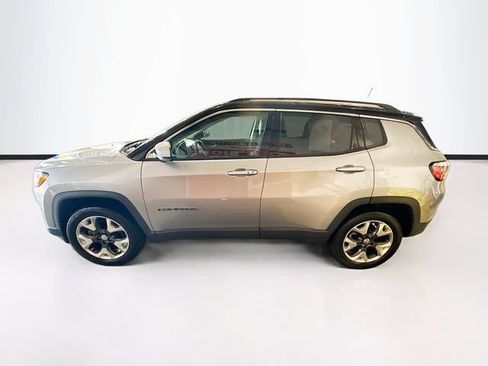Used 2018 Jeep Compass Limited AWD/4WD image 9