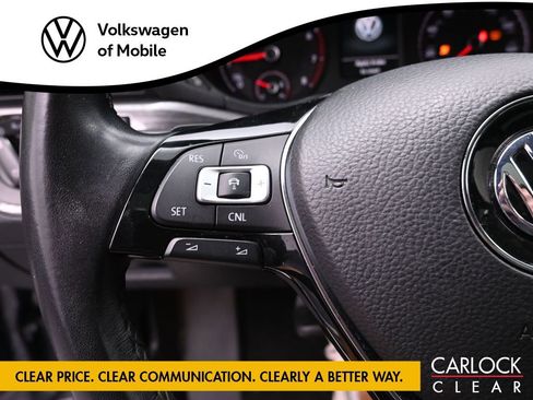 Used 2020 Volkswagen Passat 2.0T R-Line image 15